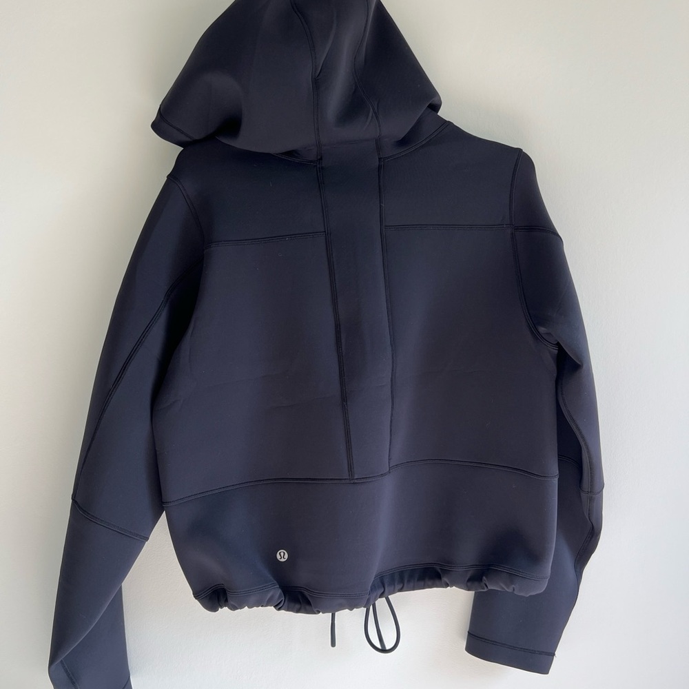 Lululemon Athletica Unleash Strength Black Cropped Hooded Jacket 4 Hoodie - Picture 5 of 8